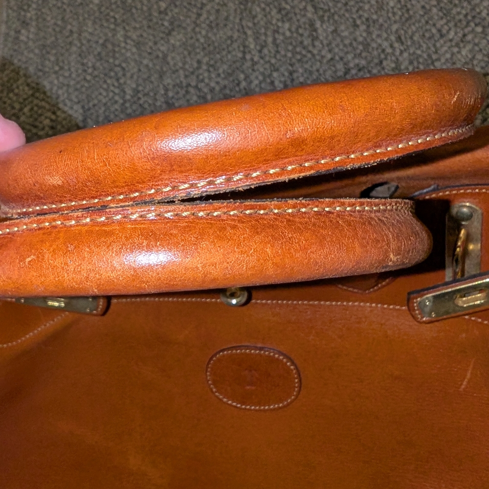 Custom Made Red Leather Purse - Picture 8 of 12